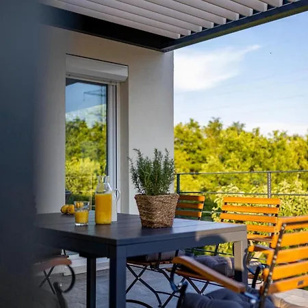 Bogondon Holiday home *