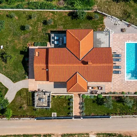 Bogondon Holiday home *